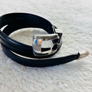 Onyx Black w/ braided Accent Leather with Silver Buckle Belt size 34